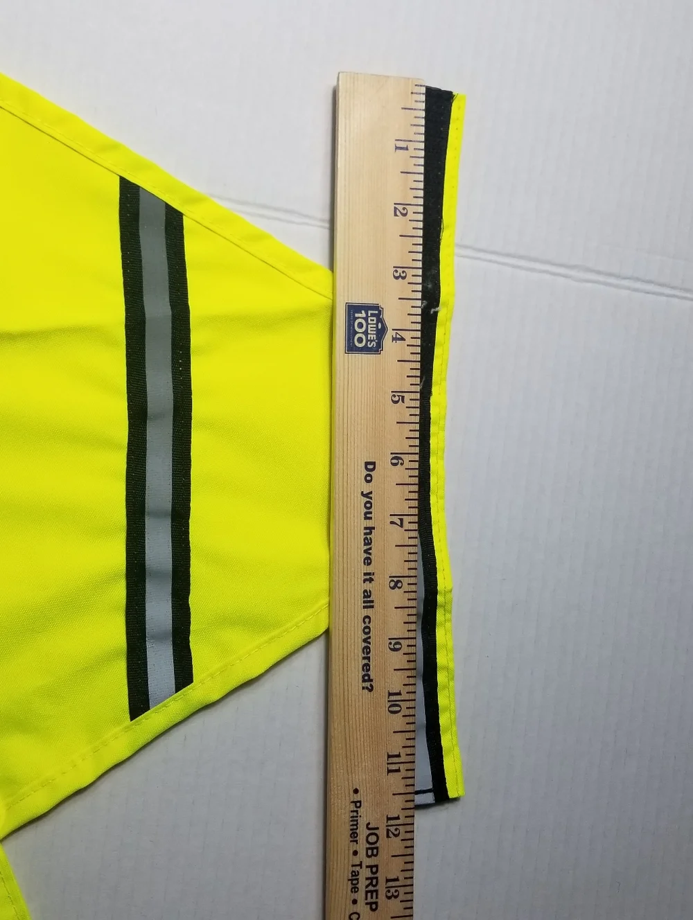BASS CREEK OUTFITTERS DOG SAFETY REFLECTIVE JACKET SIZE ESTIMATED SMALL